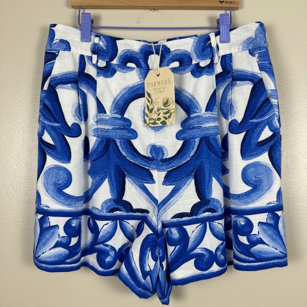 Farmers Market Women's L Shorts Blue White Tile Print Linen Blend Preppy NWT